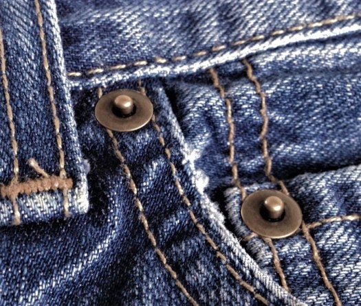 buttons, buttonholes, covered buttons, dmbuttons