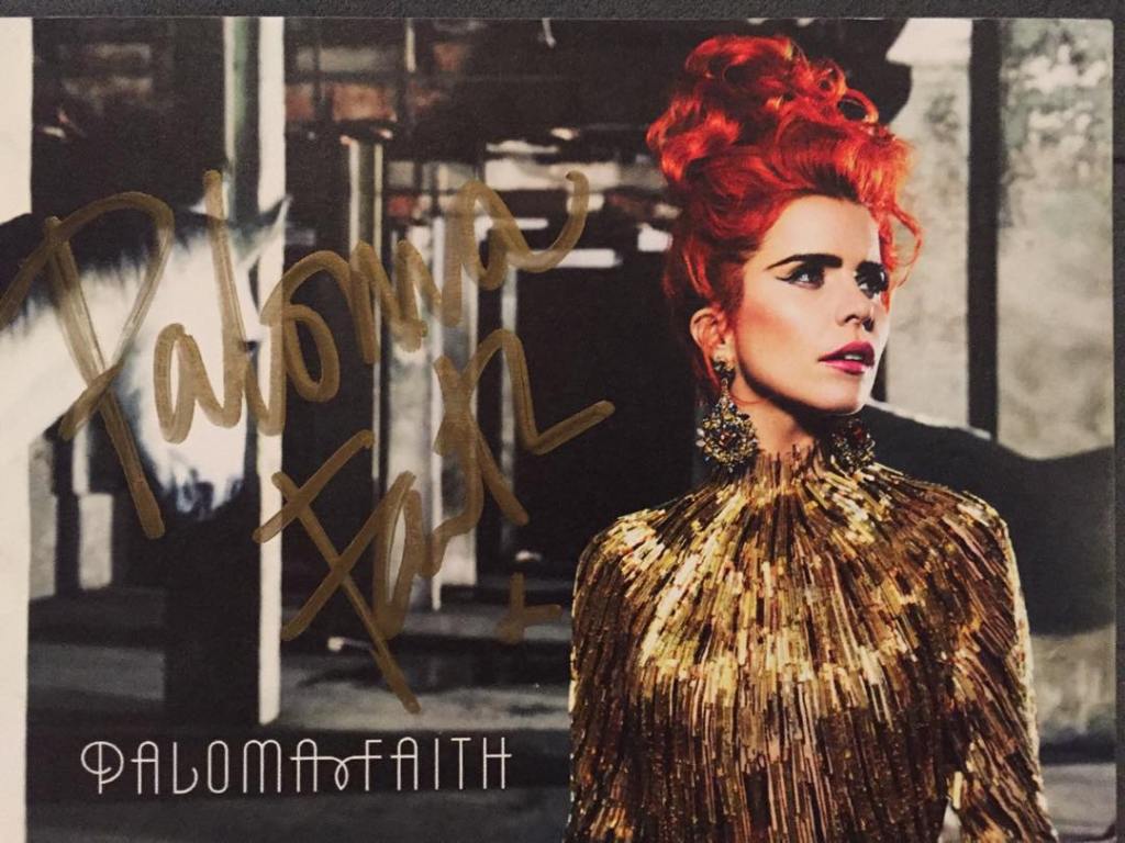 soho embroidery, embroidery, buttons, buttonholes, covered buttons, dmbuttons