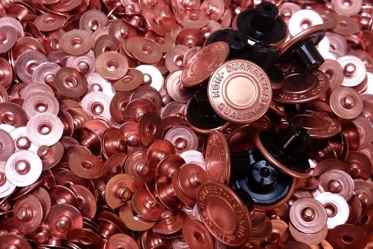 buttons, buttonholes, covered buttons, rivvets, jeans, jeans buttons dmbuttons